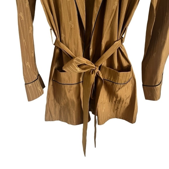 L'AGANCE Equestrian Flair Skyler Belted Satin Jacquard Jacket - Picture 4 of 9